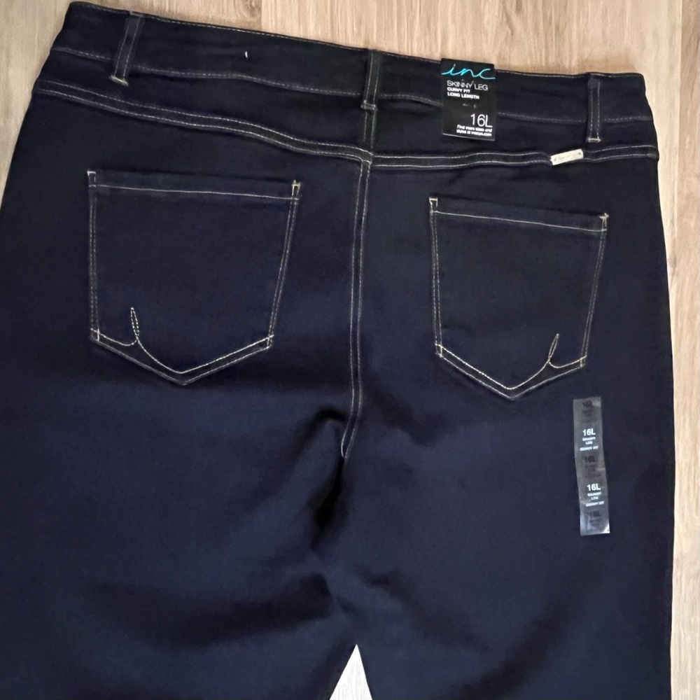 NWT INC International Concepts Women's Size 16L Curvy Fit Skinny Leg Jeans - Picture 4 of 13